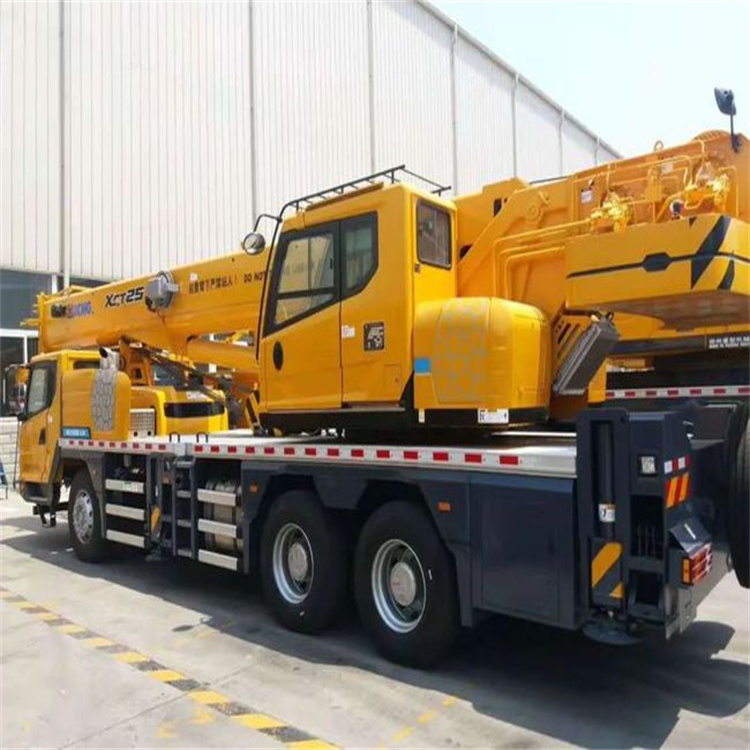 西湖离这最近出租吊车电话